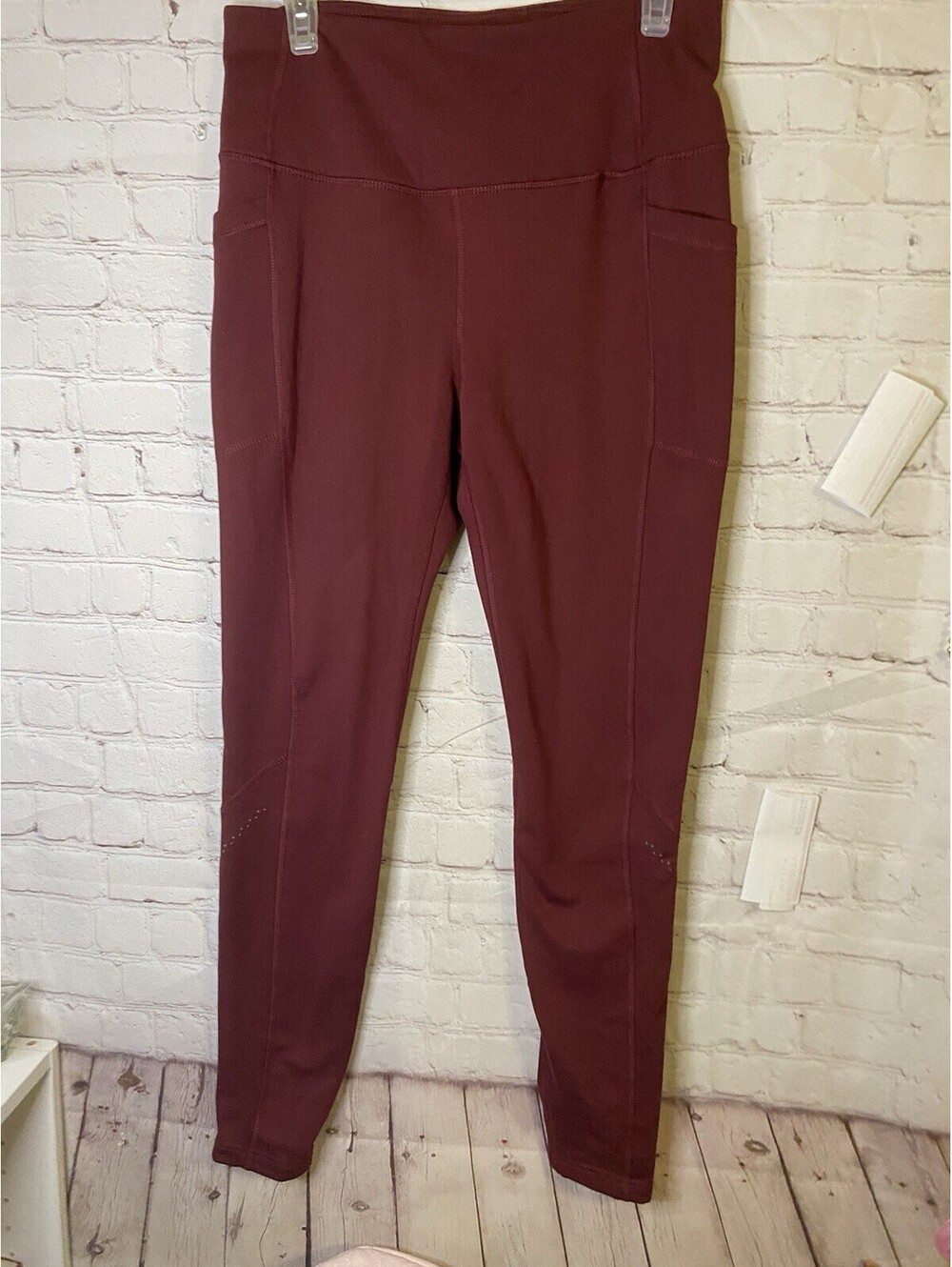 Mondetta Lux Leggings Hi-Rise Ankle Length Stretch Legging Burnt Raspberry Large